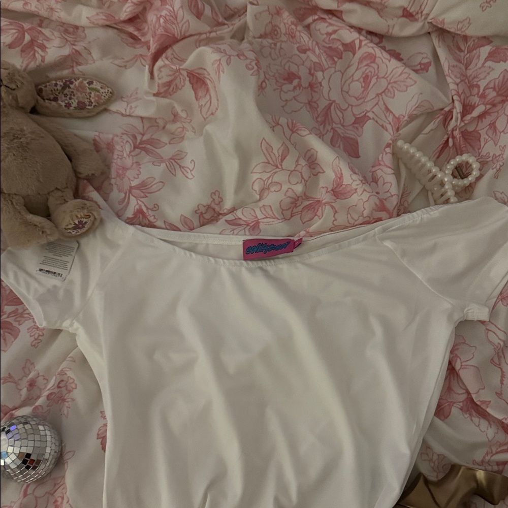 Edikted White Crop Top